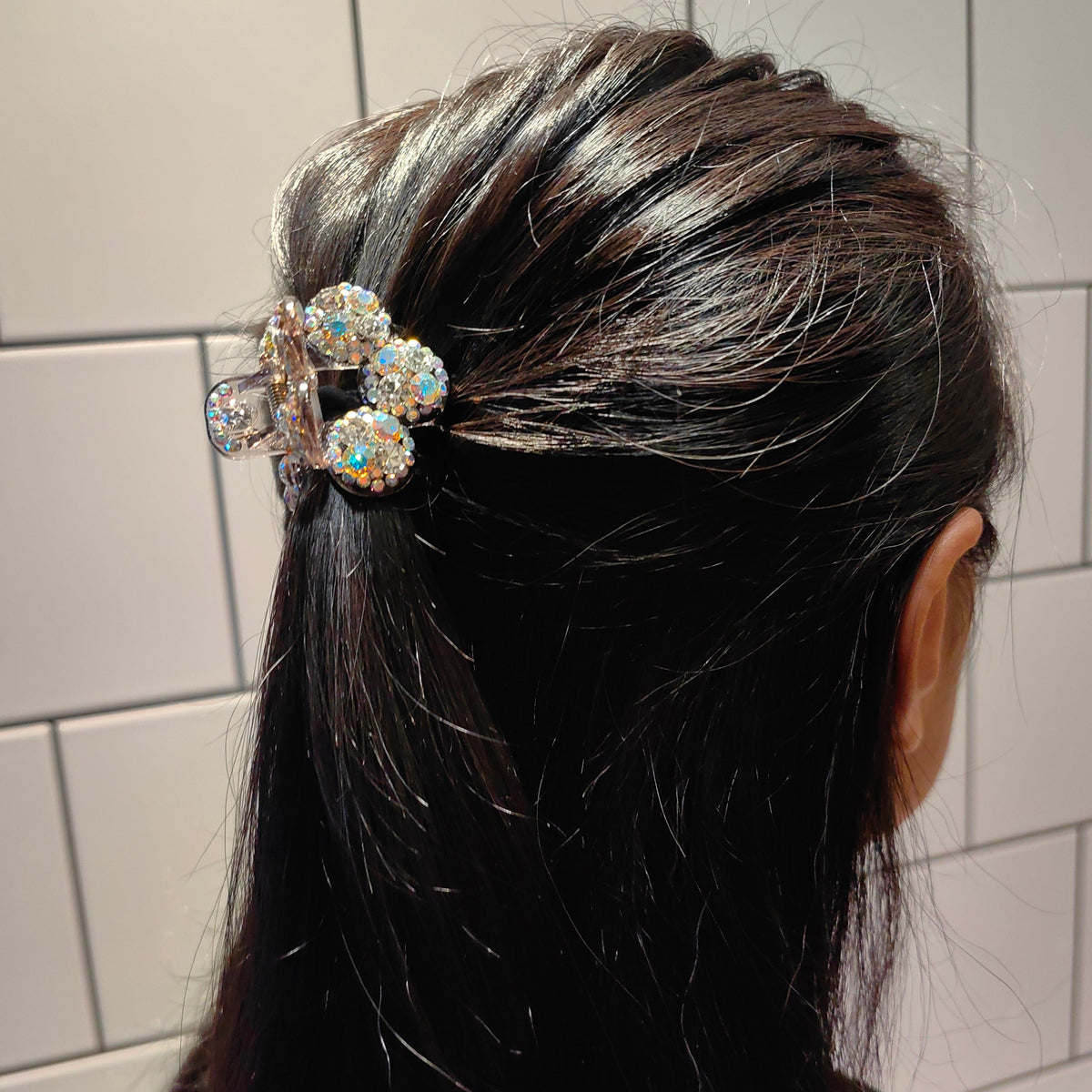 4cm Round Crystal Hair Claw Clip - Elegant Non-Slip Small Jaw Barrette