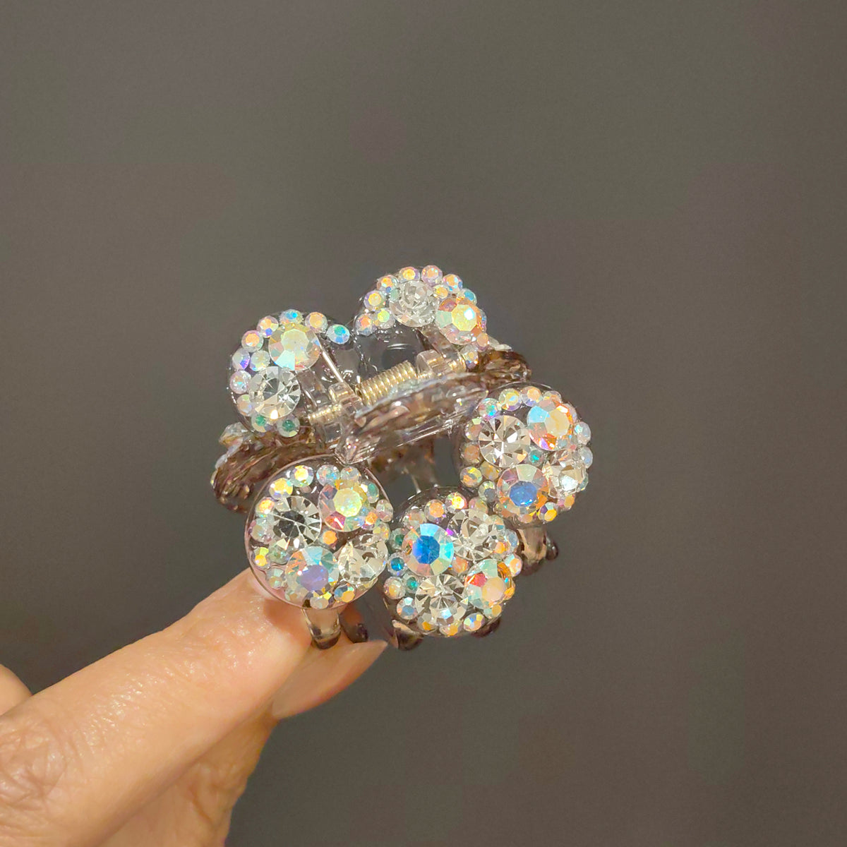 4cm Round Crystal Hair Claw Clip - Elegant Non-Slip Small Jaw Barrette