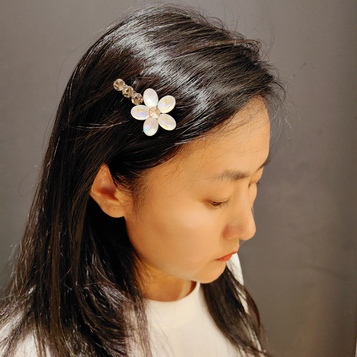 Flower Crystal Hair Claw Clip - Sparkling French Rhinestone Barrette